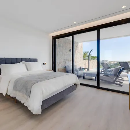 Piso De Lujo Con Piscina Privada En Colinas * Dehesa de Campoamor (Orihuela Costa)